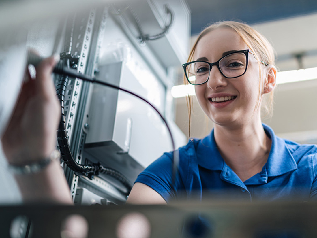 Elektroniker fuer Geraete und Systeme bei Precitec