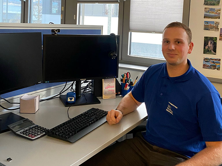 Bild von Tim Kubiza als angehender Industriekaufmann Tim Kubiza Ausbildung Industriekaufmann bei Precitec