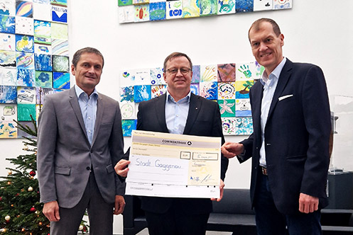 Presentation of donations to the town of Gaggenau with Mayor Michael Pfeiffer