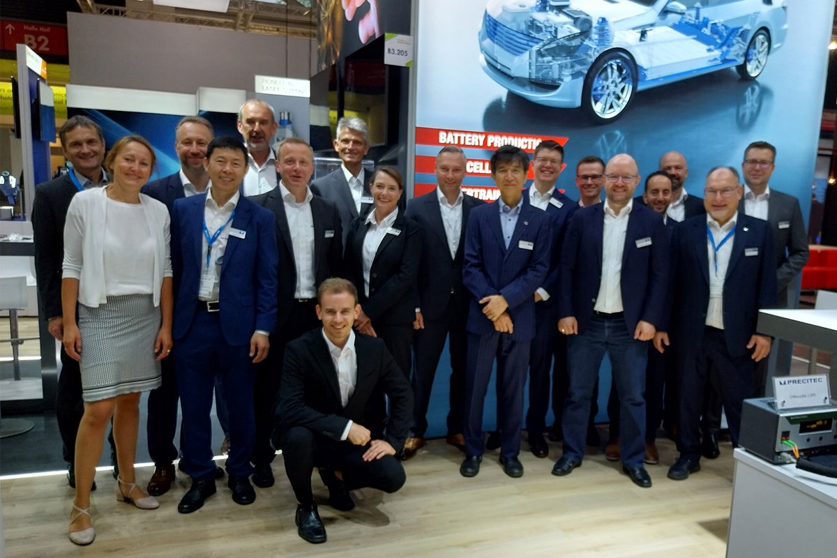 Il team dello stand Precitec alla fiera "Laser World of Photonics"