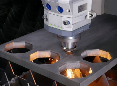 Laserköpfe mit hoher Laserleistung für mehr Produktivität Laserköpfe mit hoher Laserleistung für mehr Produktivität