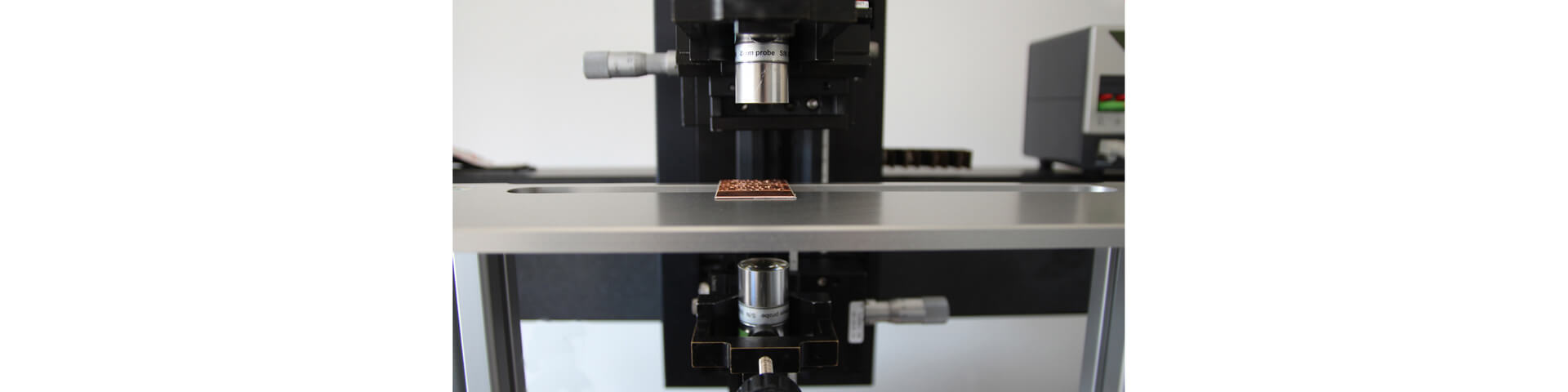 Product image CHRocodile 2 DPS Thickness measurement application