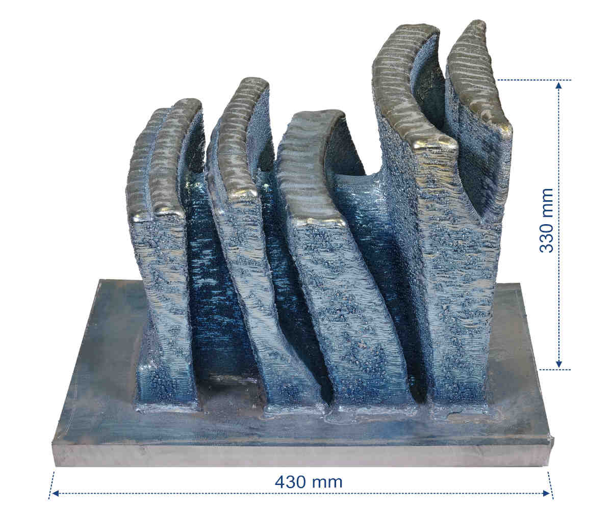 Laser deposition welding with metal powder - focusing optics YC52