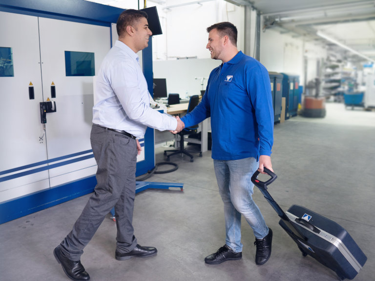 Precitec_Lasertechnology_Service_Overview_Installation Precitec_Lasertechnology_Service_Overview_Installation